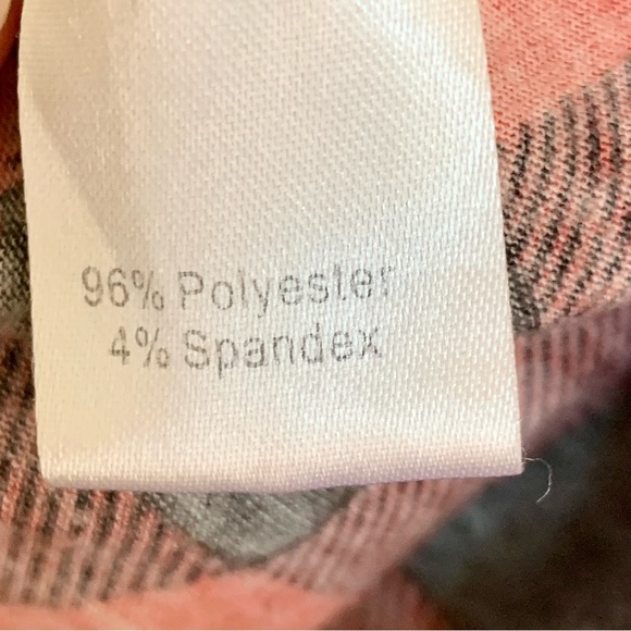 🌈6/$10 Buffalo Plaid Cardigan w/ Sequin Elbow Patches - Picture 4 of 5